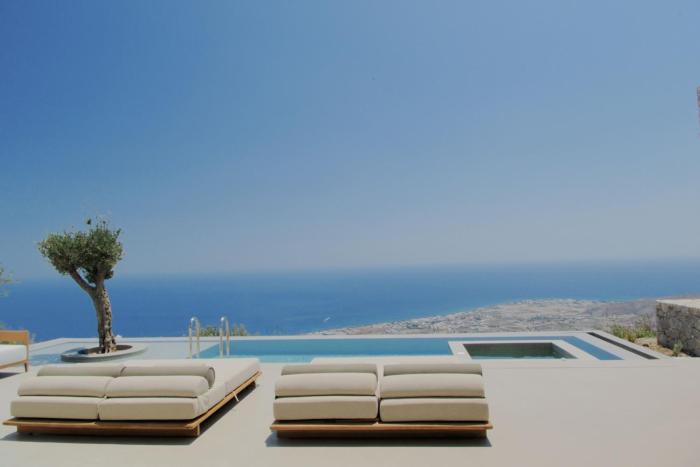 VOUNO Santorini Private Villas
