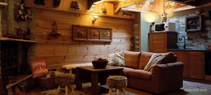"Ca Dreghina" Charm & Relaxation between wood and stone