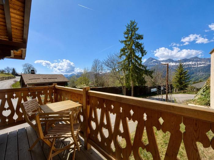 Chalet moderne pour 4 pers avec parking et Wifi à Crest-Voland - FR-1-505-186