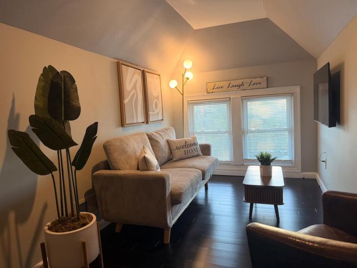 Cozy Studio Near Newark Airport