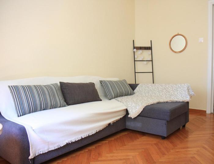 Quiet Apartment in Pagkrati, Athens