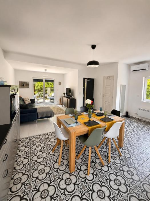Viola Apartman