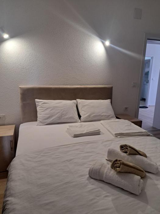 Apartments&studio Villa Antigona