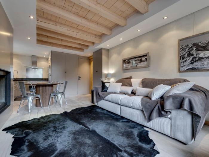 Appartement Duplex Moderne, Skis aux Pieds, Centre de Val-dIsère - FR-1-567-56