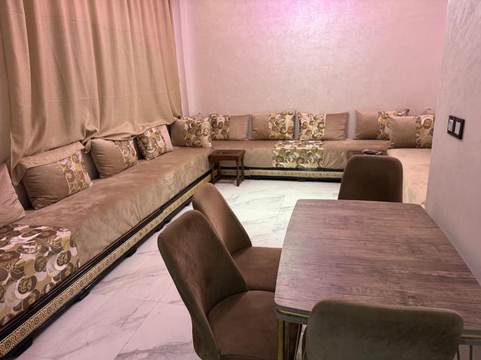 Chic and comfortable air-conditioned apartment