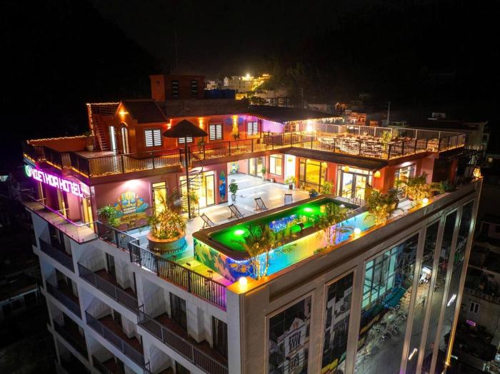 Việt Hoa Cát Bà Hotel