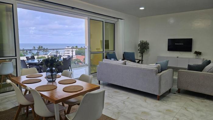 Seaside Haven Seaviews AC 3min walk to Beach