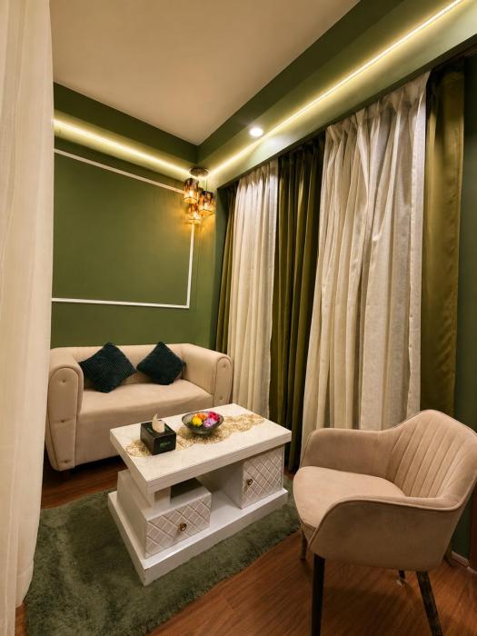Midnight Atelier - Olive Luxe, Netflix & Chill