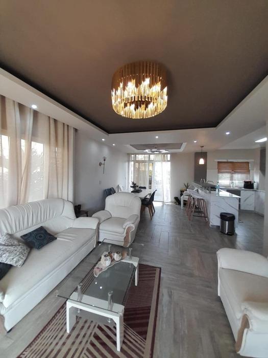 Grand Baie Villa