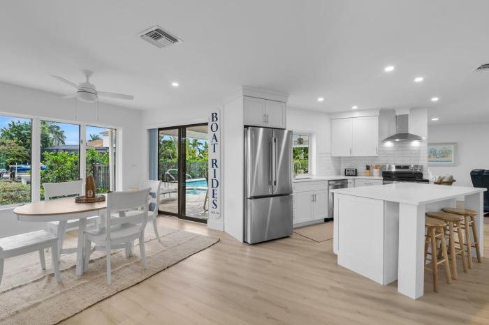 Recently Renovated Tigertail Beach Retreat