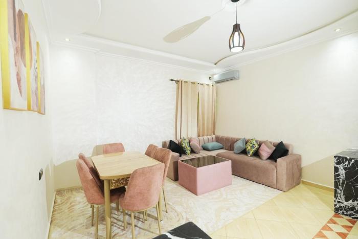 Terrasse & Vibe 2BR Calme Fast WiFi 100Mbps