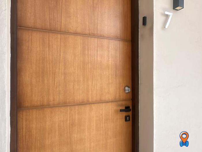 Estudio Moderno Con Alberca Cruza Al Malecón