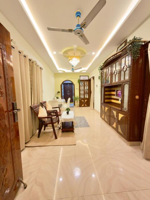 Oak Stays - Vididhillu, Premium 2BHK Home,Tenali
