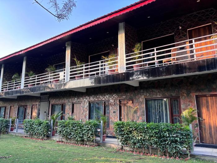 The Rudraksha Retreat & Multicuisine Cafe