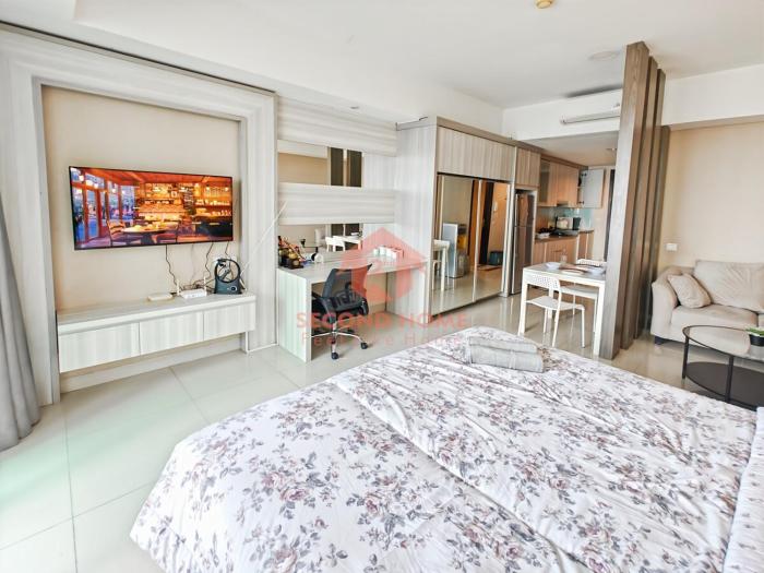 Cozy 1BR Kemang Village Apt Pool, Gym, Wi-Fi