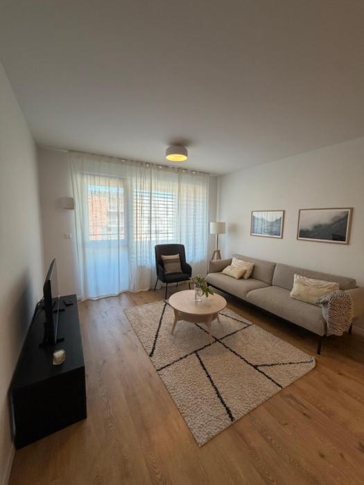 Bazova apartment in City Center with Private Garage Parking