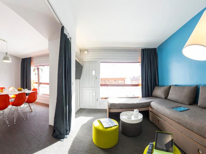 Appartement rénové 3 pièces - Ski aux pieds - 8 personnes - FR-1-346-514