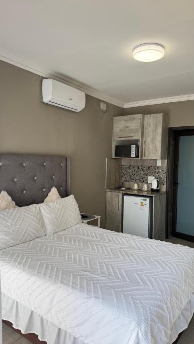 The Cozy Room in Cimbebasia