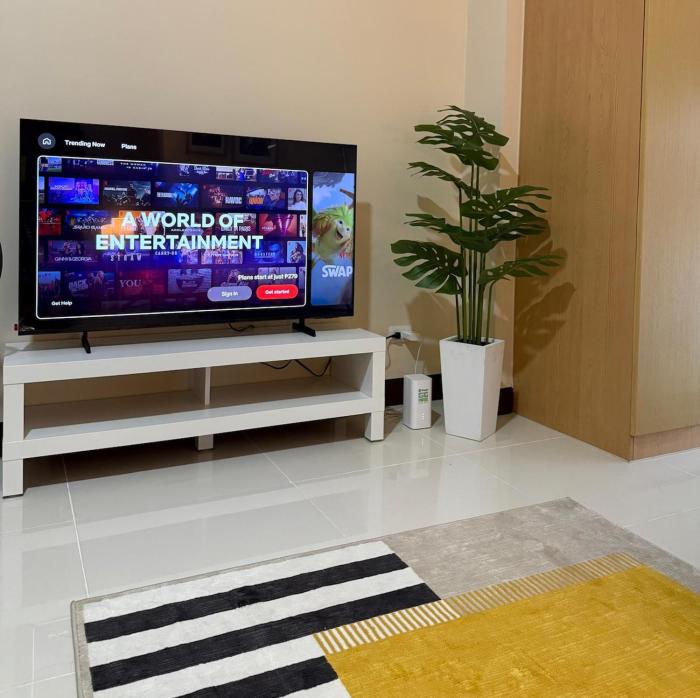 Viceroy Condo, McKinley Hill , Near Venice Mall