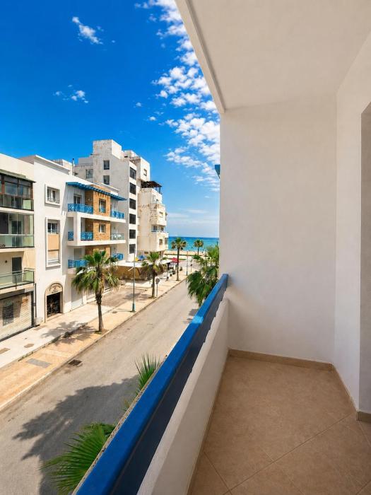 Cozy beachfront apartment