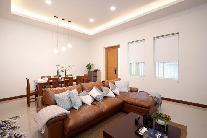 Spacious Heritage Family Home in Central Bangkok
