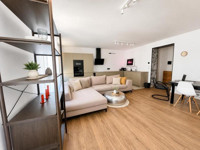 Glow Apartments - Wrzeszcz Looft Apartament