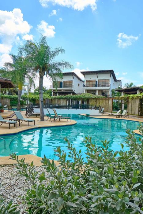 Hideaway in Paradise