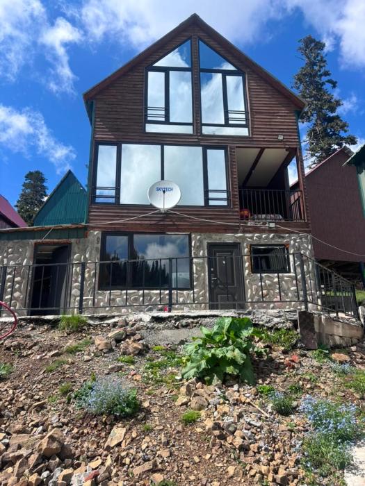 Bakhmaro Eco Cottage