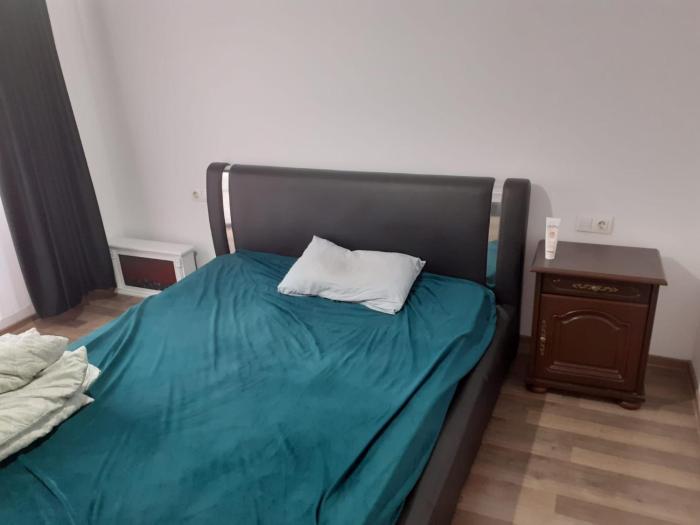 Apartament de închiriat