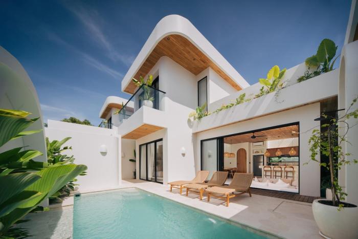 2BR Villa - Rooftop Heated Jacuzzi & Sauna Bingin