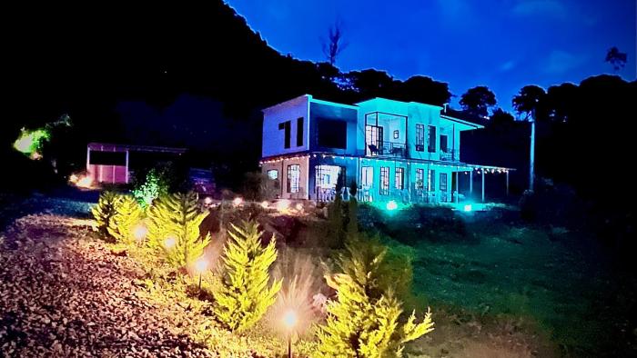 Hospedaje choachi Housetraillyones