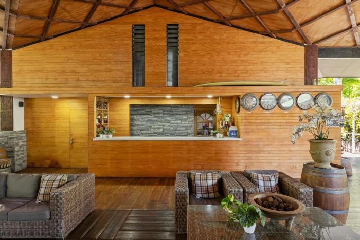 Orator Hotel