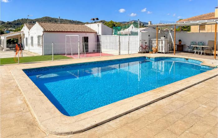 Awesome Home In Abarán