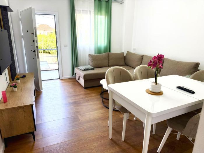 Modern Durres Beach Appartment