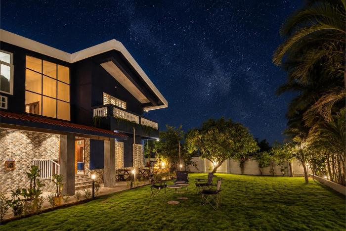 Maison Stardust with Theatre, Big Pool and Garden