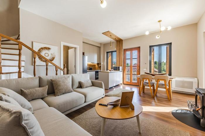 Villa Bora No7 Belvedere Korça by PikHost