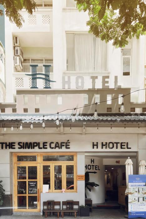H Hotel