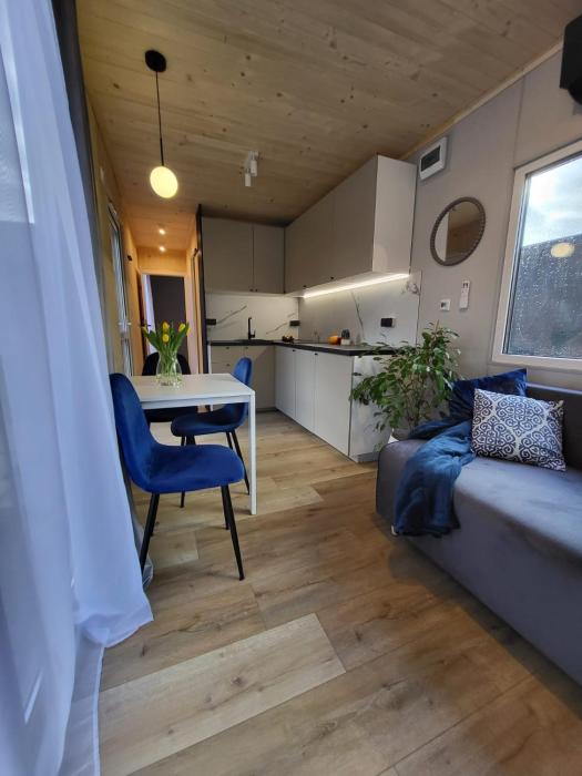 ForestSpa WAW Las spokój jacuzzi balia duży taras jezioro w okolicy