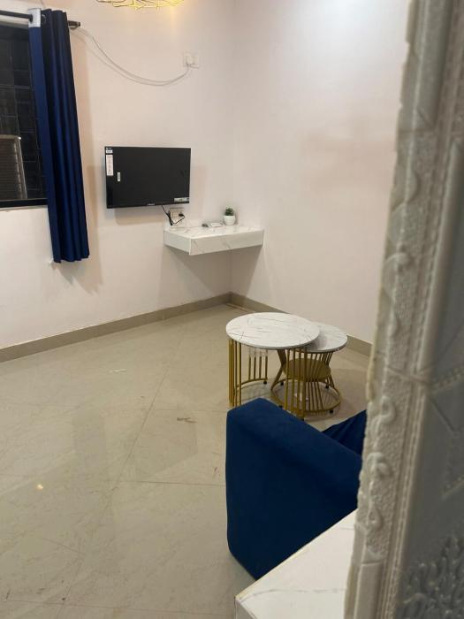 2bhk by the sea carters