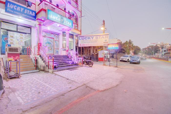 6 CR Hotel Lucky Star CENTRAL BUS STOP