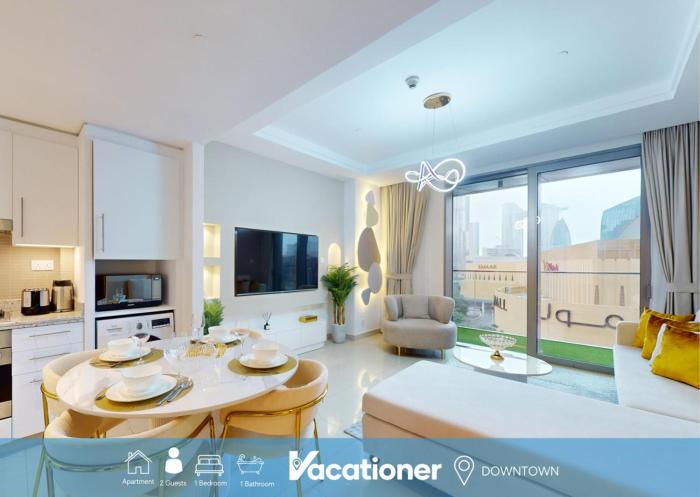 Vacationer Holiday Homes I Modern 1 Bed l Burj Khalifa Views l Close to Dubai Mall