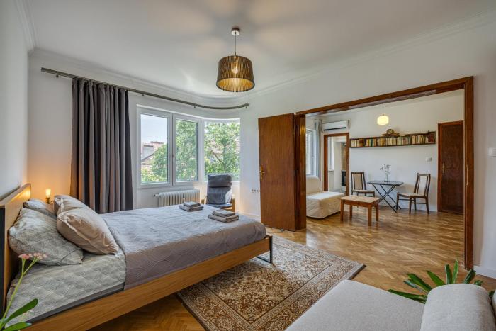 Cozy Top Central Apartment on Vitosha Boulevard