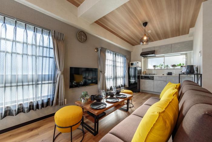 NEW OPEN! Shinsaibashi 4 min Dotonbori 5 min Rooftop Balcony 4 Beds 42m2