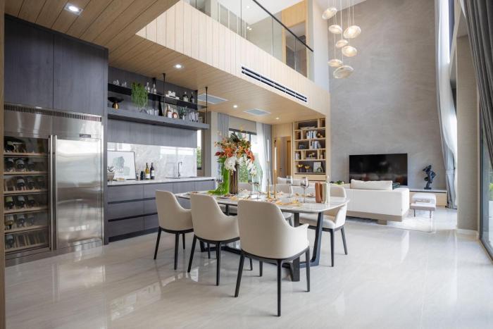 Luxury Pool Villa near Pattaya Walking Street
