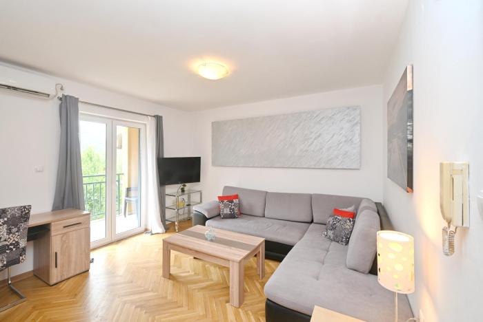 Una apartment & parking