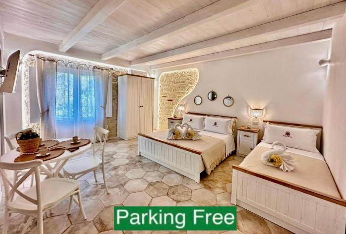 Godano Rooms