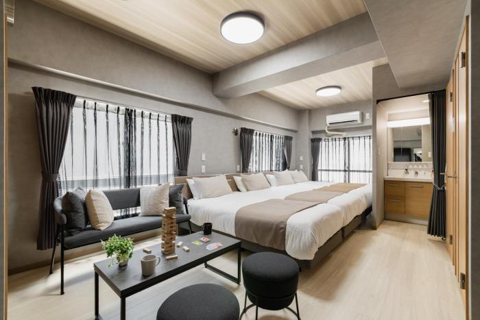 NEW OPEN! Shinsaibashi 4 min Dotonbori 5 min 4 Beds 35m2 Apartment