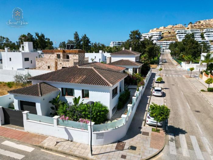 Secret View Villa La Cala
