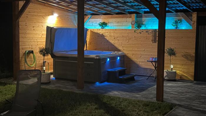 Fenyves Flow Apartman 2