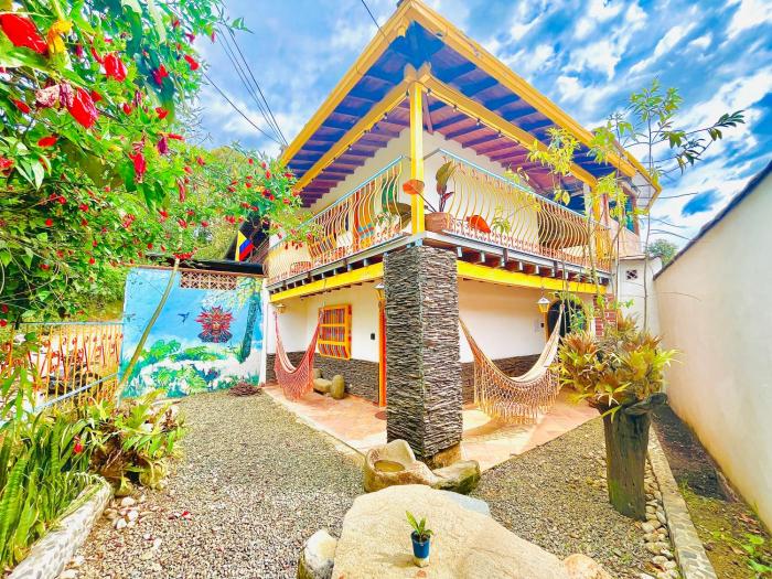 Casa de las Rocas Hostel